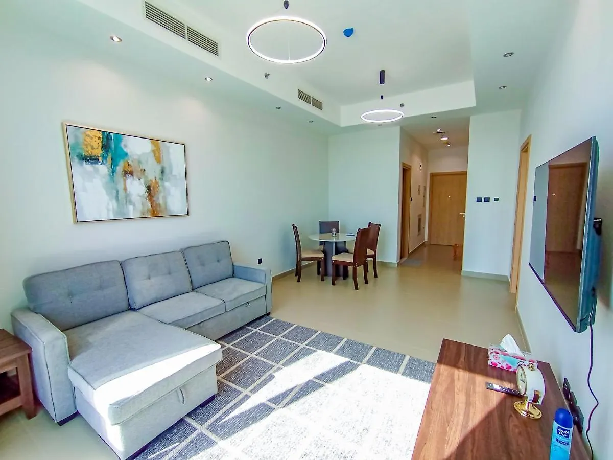 Luxury 1 Bedroom Flat With Dubai Coastline View Sharjah