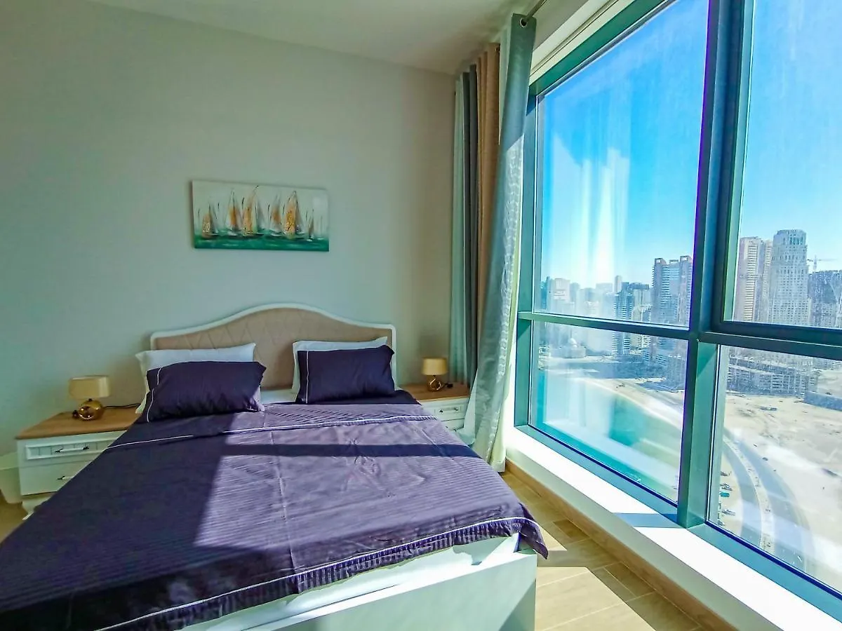 Apartment Luxury 1 Bedroom Flat With Dubai Coastline View Sharjah