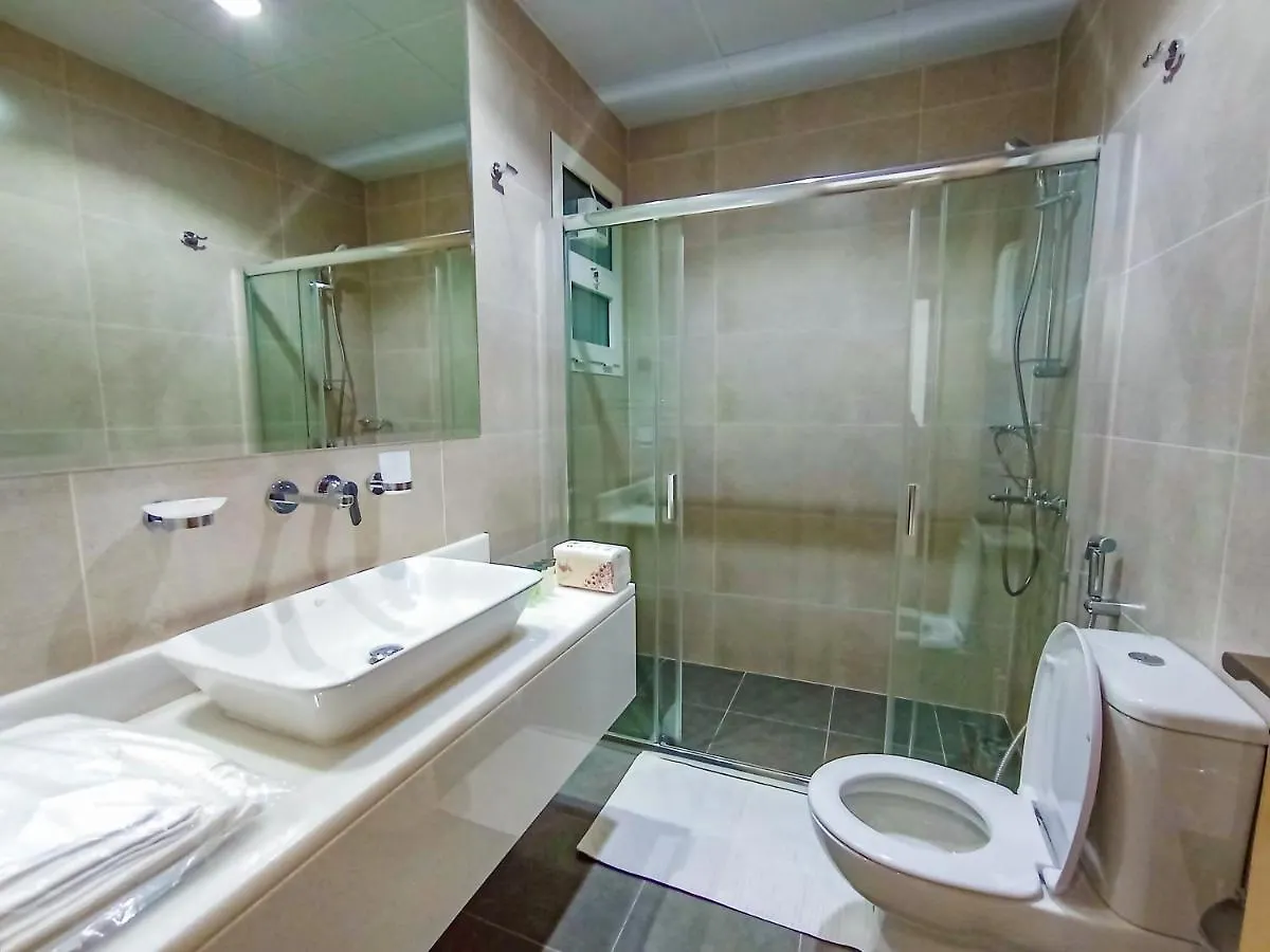 Luxury 1 Bedroom Flat With Dubai Coastline View Sharjah 0*,